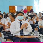 Estudiante de la Escuela Normal Alessio Blandón participan en Tertulia Ambiental