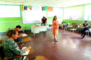 Maestros participan en IV Encuentro Pedagógico de Interaprendizaje