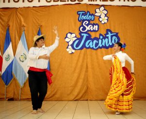 Gala Artística y exhibición gastronómica ¡Todos San Jacinto! con estudiantes del Instituto Maestro Gabriel