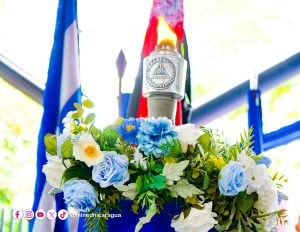 Nicaragua entrega Antorcha Centroamericana de la Libertad al pueblo de Costa Rica