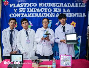 Estudiantes destacados demuestran habilidades en Feria de Experimentación Científica “Ciencias y Vida”