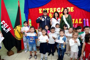 Gobierno Sandinista inicia entrega de Bono Presidencial para Escolares