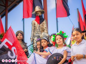 Niñez en Dirimo conmemora 92 años del magnicidio del General Augusto C. Sandino