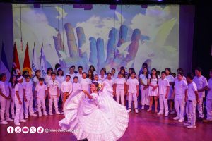 Espectáculo artístico “Abril consagrado al amor”