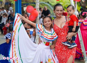 Reconocen labor de las madres en todas las facetas de la vida