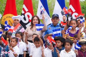 Comunidad Educativa celebra tercera entrega de Merienda Escolar