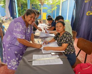 Familias realizan con entusiasmo Matrícula para el Ciclo Escolar 2027